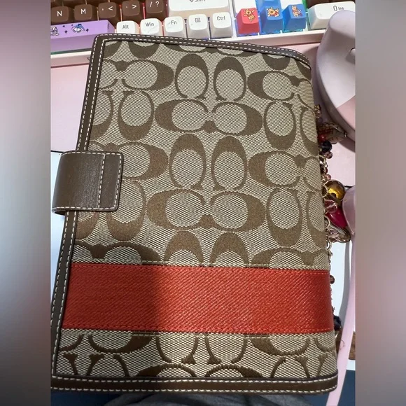 Coach Brown Sig Turnlock Planner Agenda Notebook Cover with Red Stripe and Charm - Picture 3 of 8